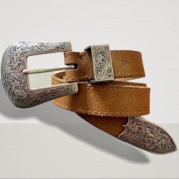 FRYE & CO WOMEN’S VINTAGE SKINNY WESTERN BELT - Picture 3 of 3